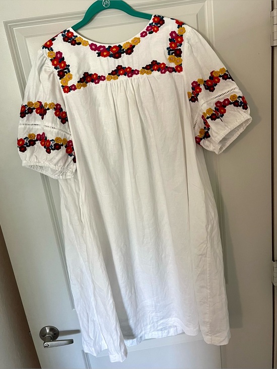 Boden Dresses & Skirts - Boden White Floral Embroidered Dress Size 16/18 Cottagecore Boho